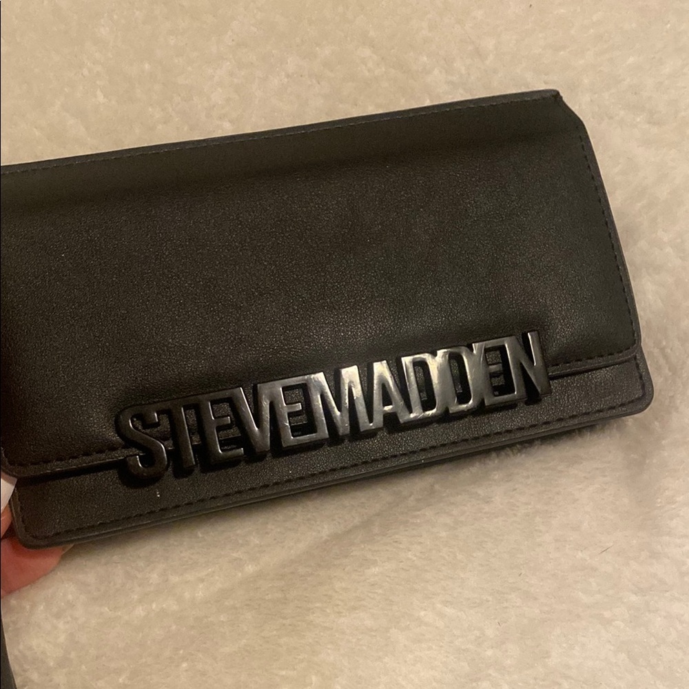 Steve Madden Black Clutch